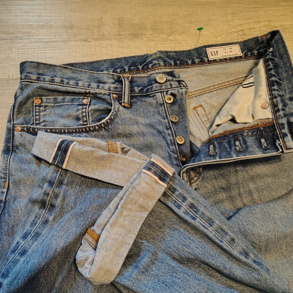 Gap 1969 Slim Selvedge Jeans Mens 32x36 Light Wash Blue Button Fly Denim